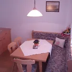 Karnerhof 아파트